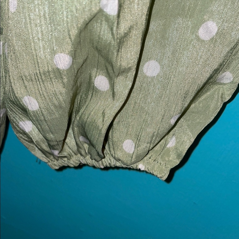 Suzanne Betro Olive Blouse with White Dots - Picture 3 of 16